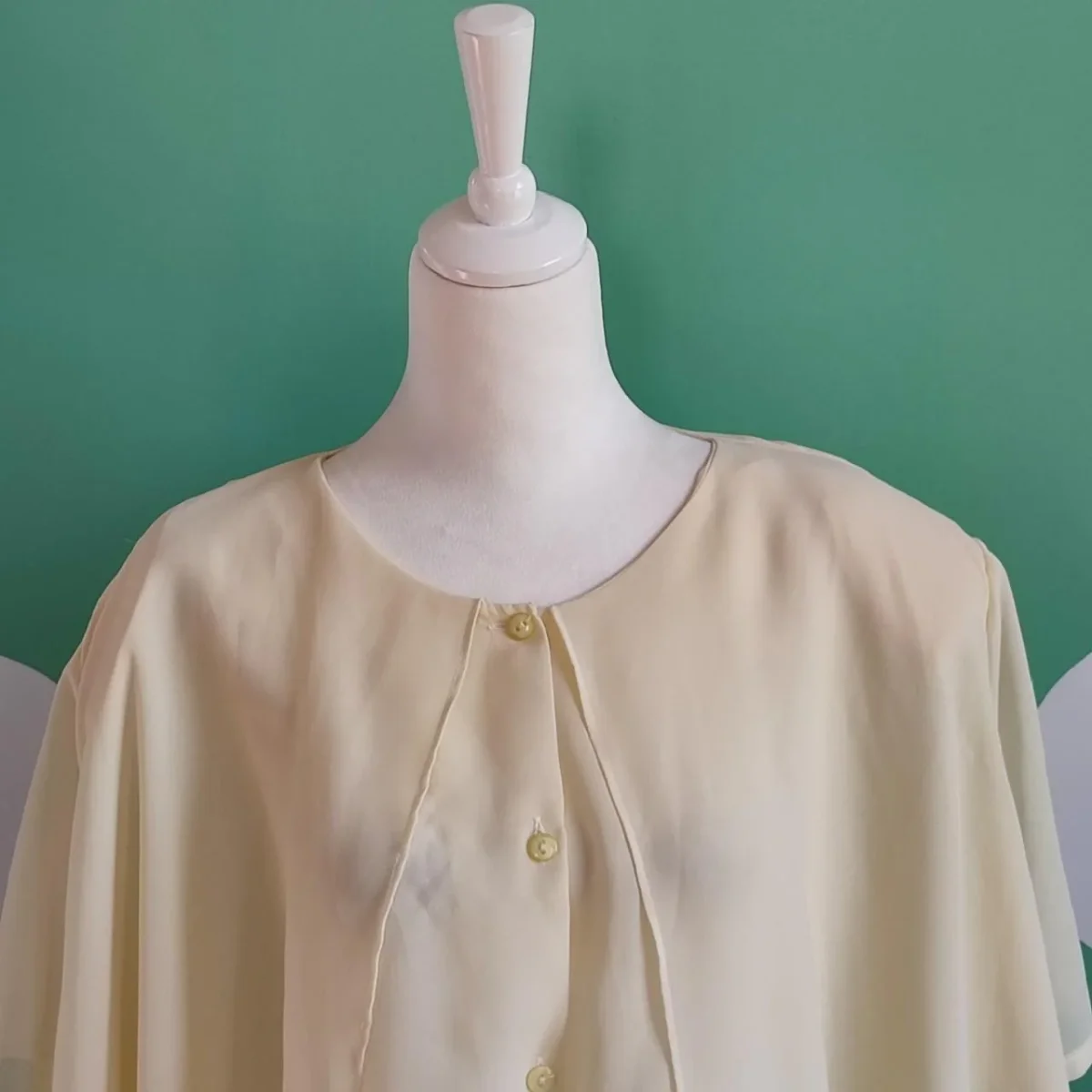 Camicia con mantellino - immagine 4