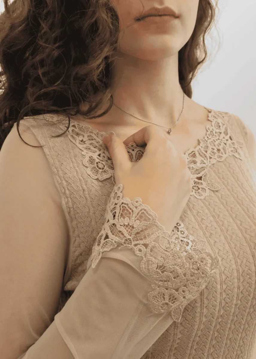 Maglia jacquard con tulle e macramé Roberta in Lana Seta - immagine 4