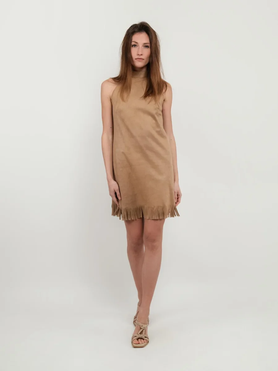 ABITO CON FRANGE CAMMELLO