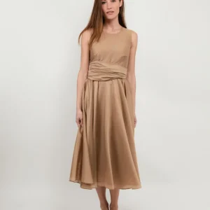 ABITO LUNGO BEIGE CON FUSCIACCA