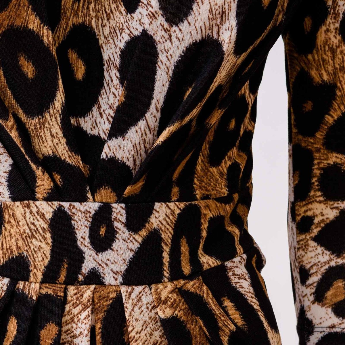 ABITO MACULATO - immagine 3