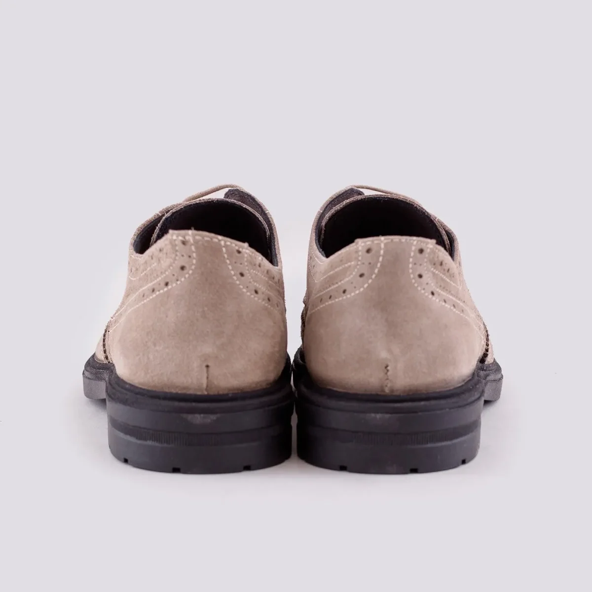 ALLACCIATA IN CAMOSCIO - immagine 6