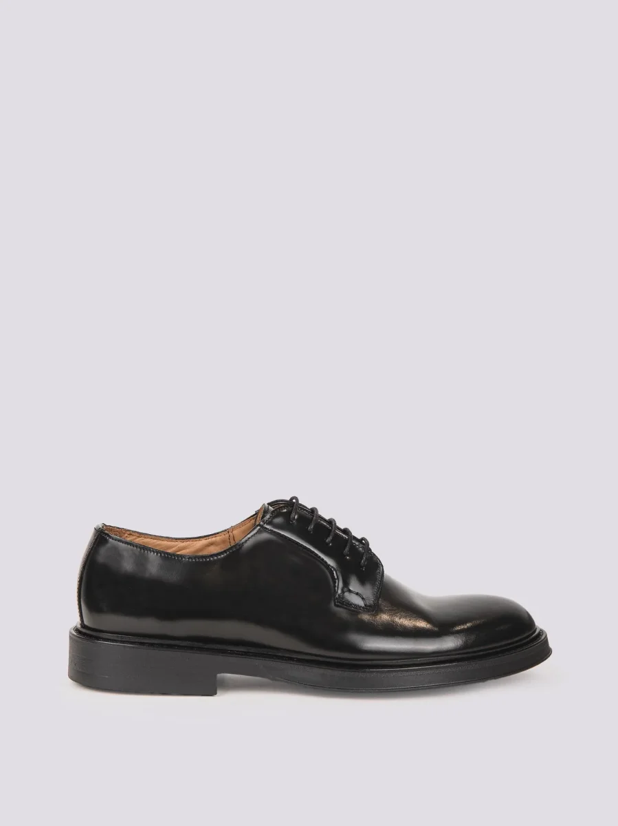 ALLACCIATA IN PELLE SPAZZOLATA NERA