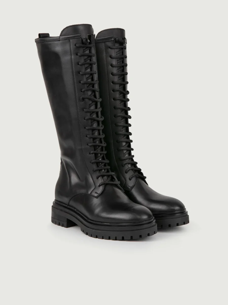 ANFIBIO ALTO IN PELLE NERA CON ZIP - immagine 3