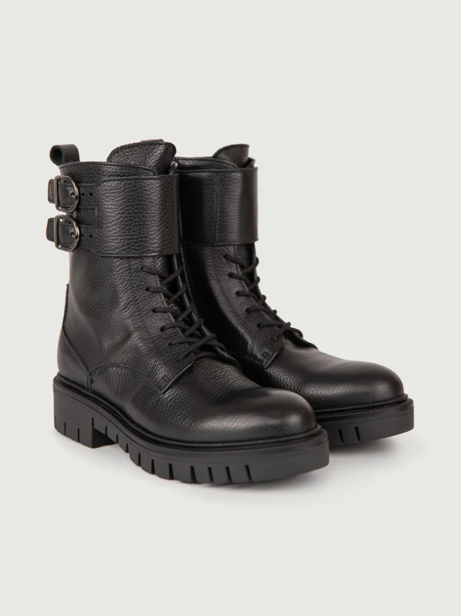 ANFIBIO IN PELLE MARTELLATA NERA - immagine 3