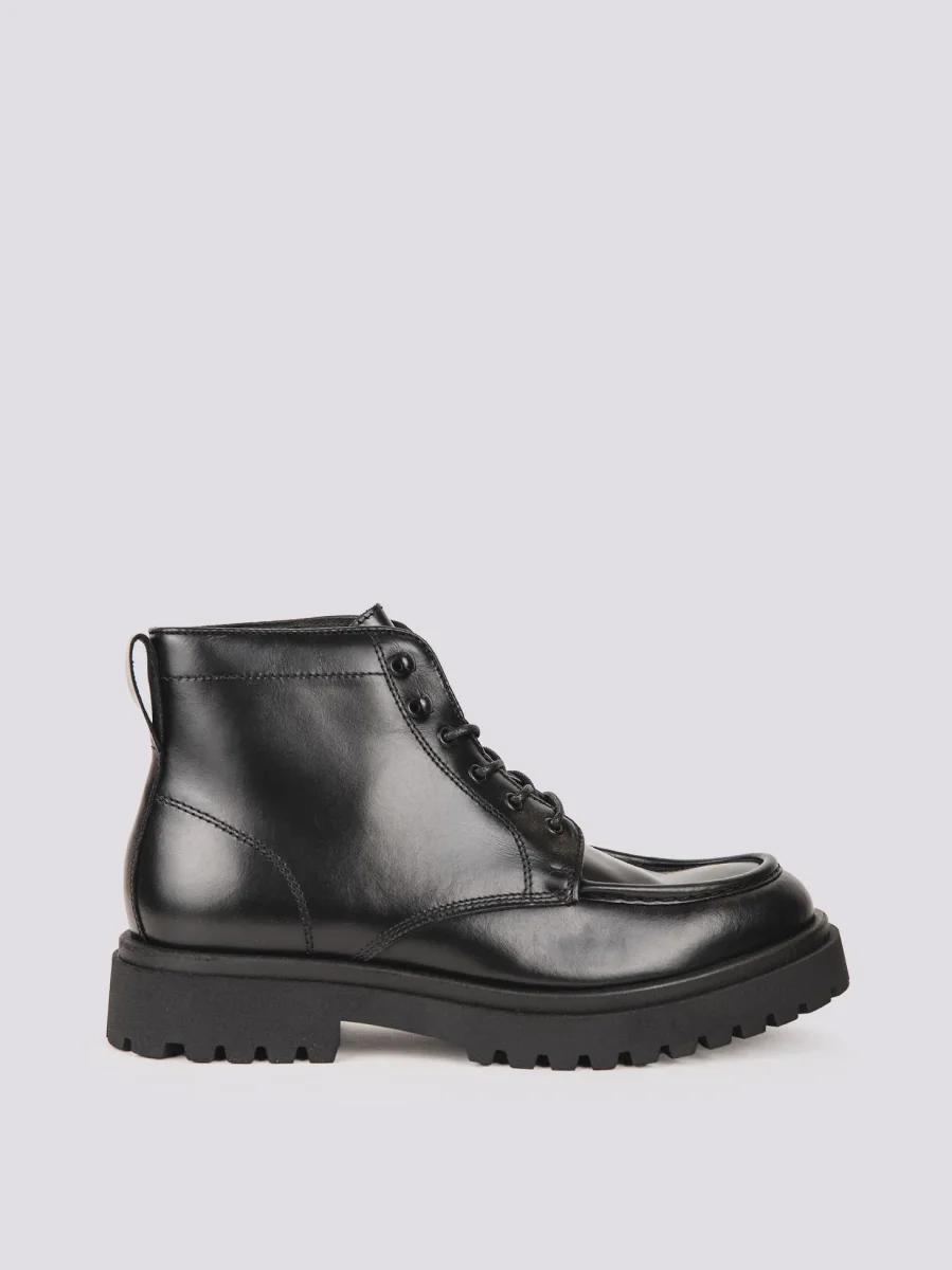 ANFIBIO IN PELLE NERA CON CARRO ARMATO