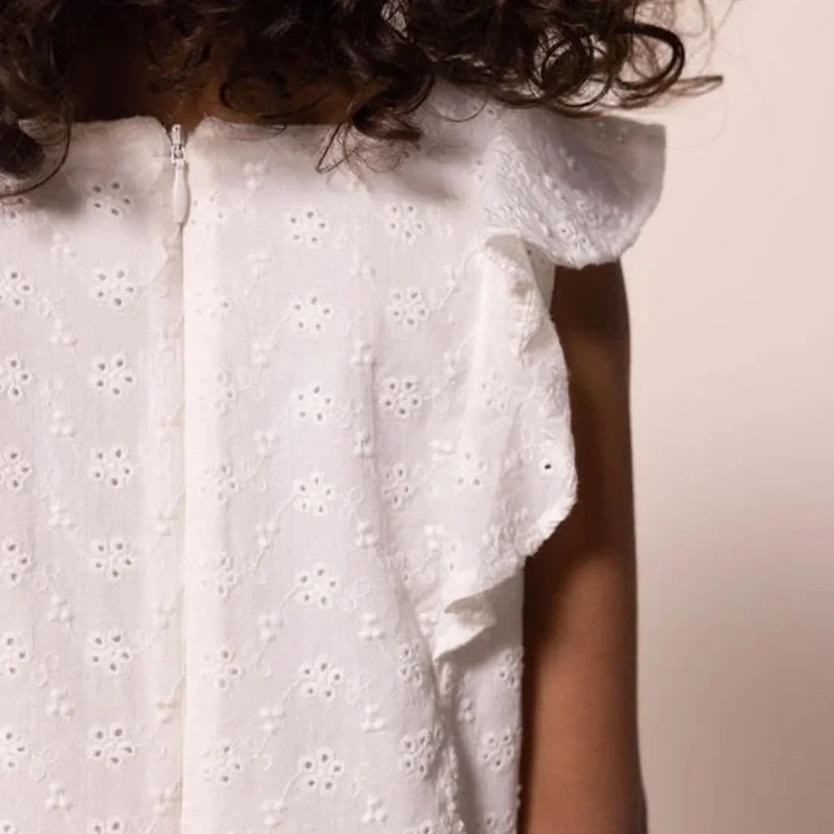 Abito bambina in pizzo sangallo - immagine 6