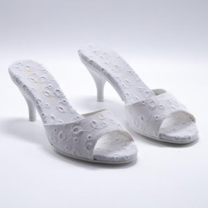 Roberta: Ciabatte da Donna in pizzo Sangallo di cotone bianco, tacco 7