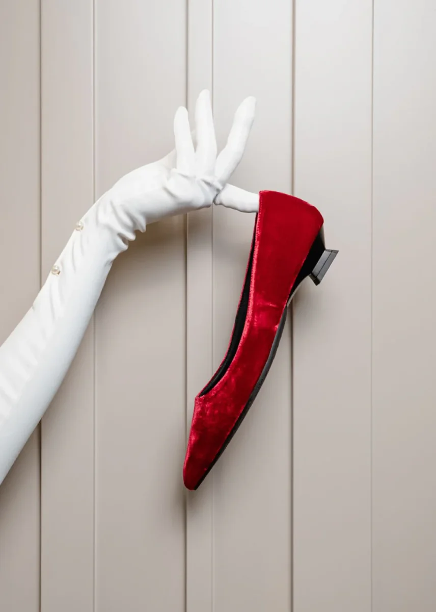 BALLERINA IN VELLUTO ROSSO - immagine 7