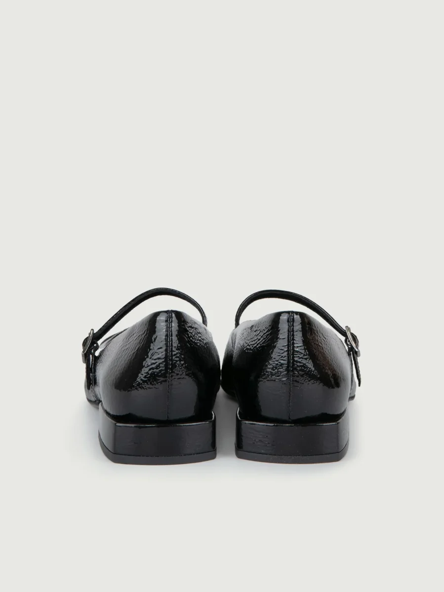 BALLERINA IN VERNICE NERA CON PUNTA SQUADRATA - immagine 4