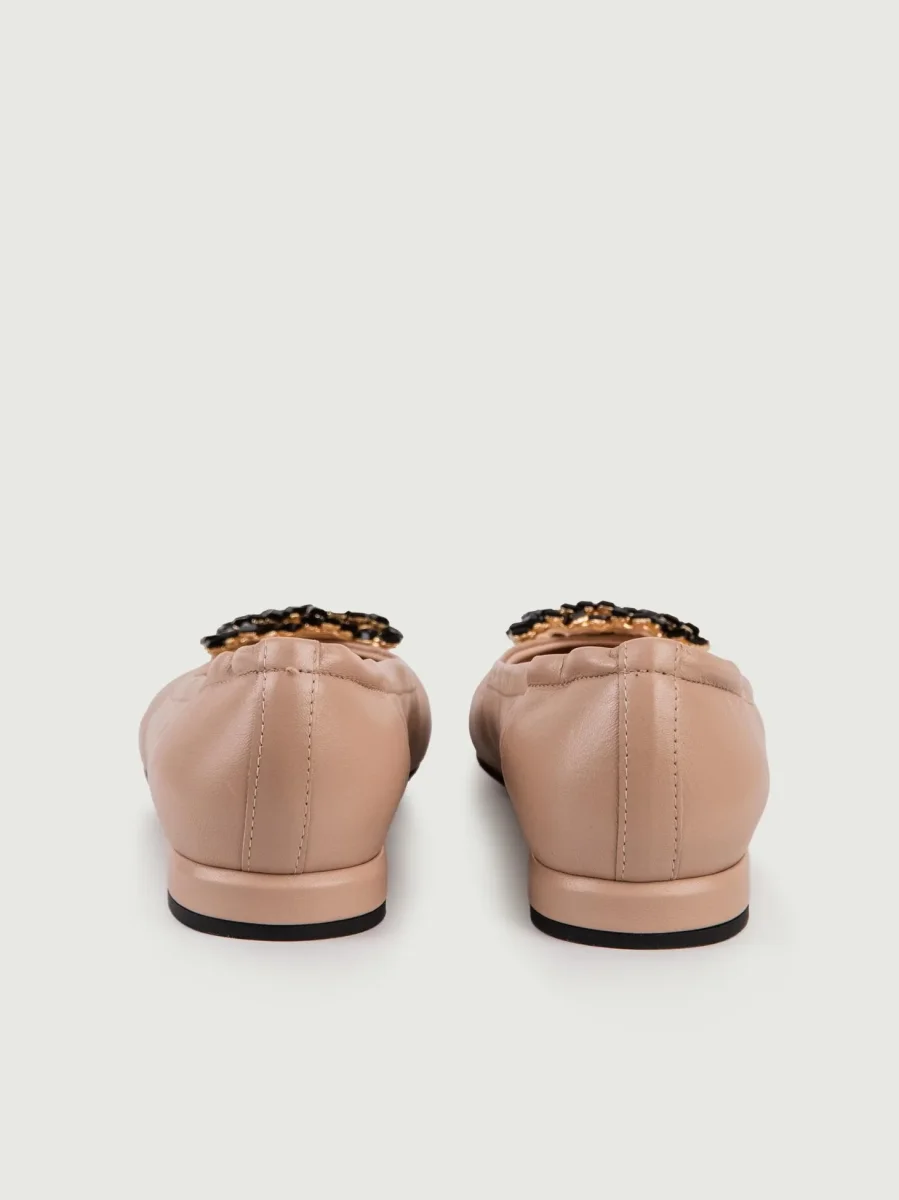 BALLERINE IN PELLE BEIGE CON GIOIELLO - immagine 4