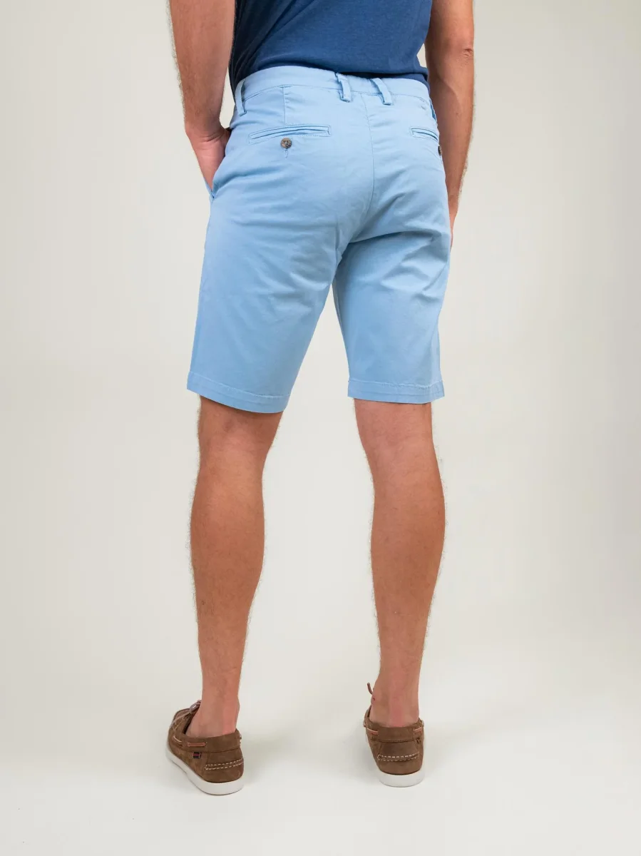 BERMUDA AZZURRO CHIARO CON TASCHE A FILO - immagine 4