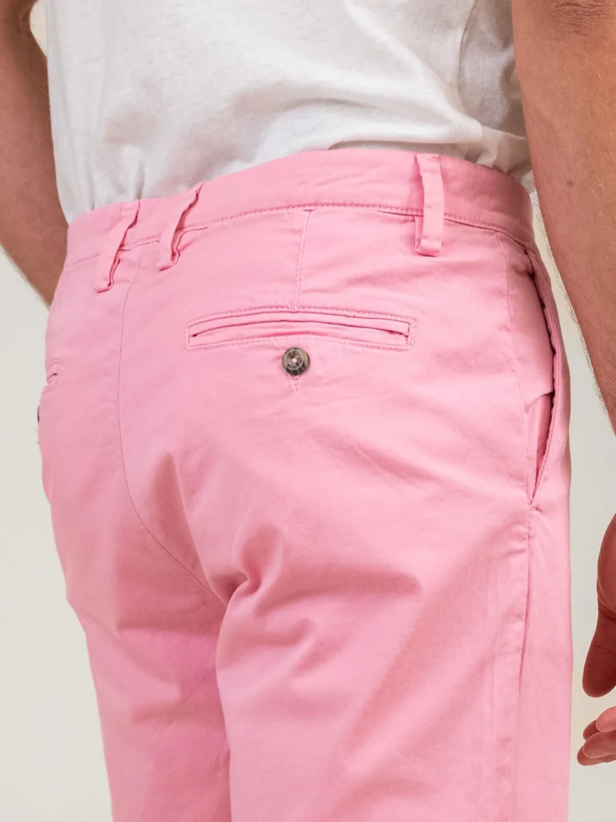 BERMUDA ROSA CON TASCHE A FILO - immagine 5