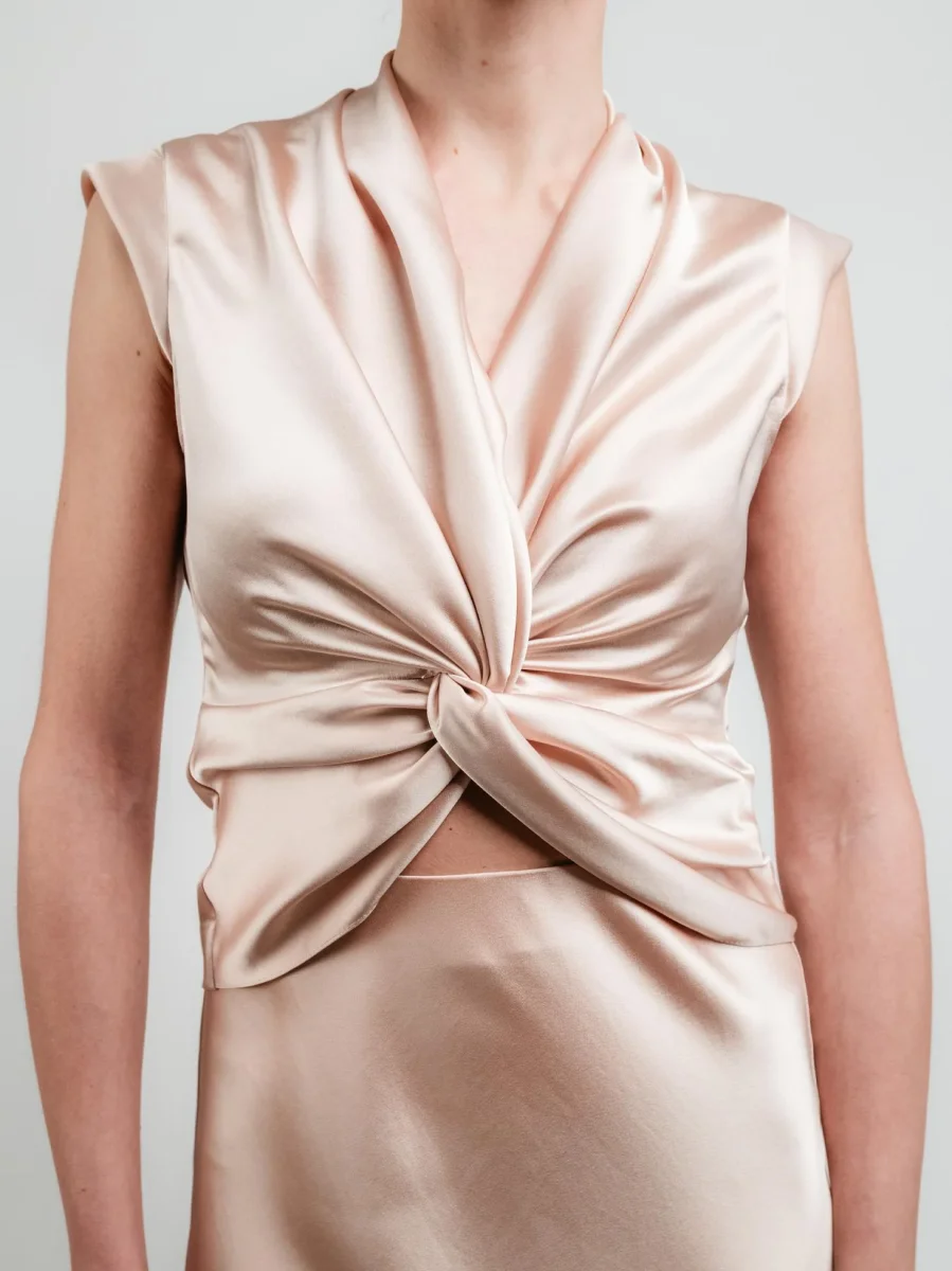 BLUSA SMANICATA CHAMPAGNE CON NODO - immagine 5