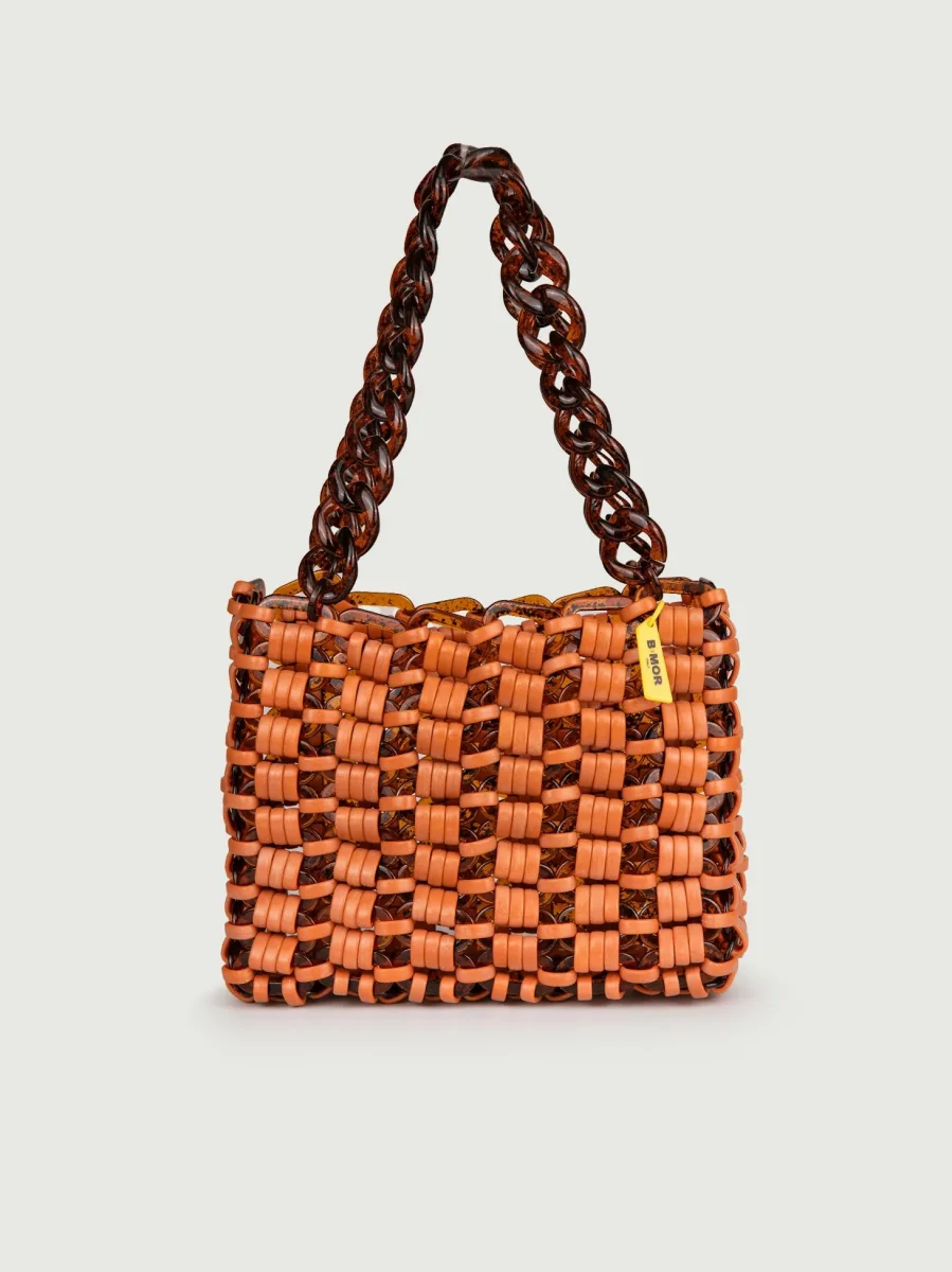 BORSA A SPALLA IN RESINA BICOLORE MATTONE E MARRONE "BASKET"