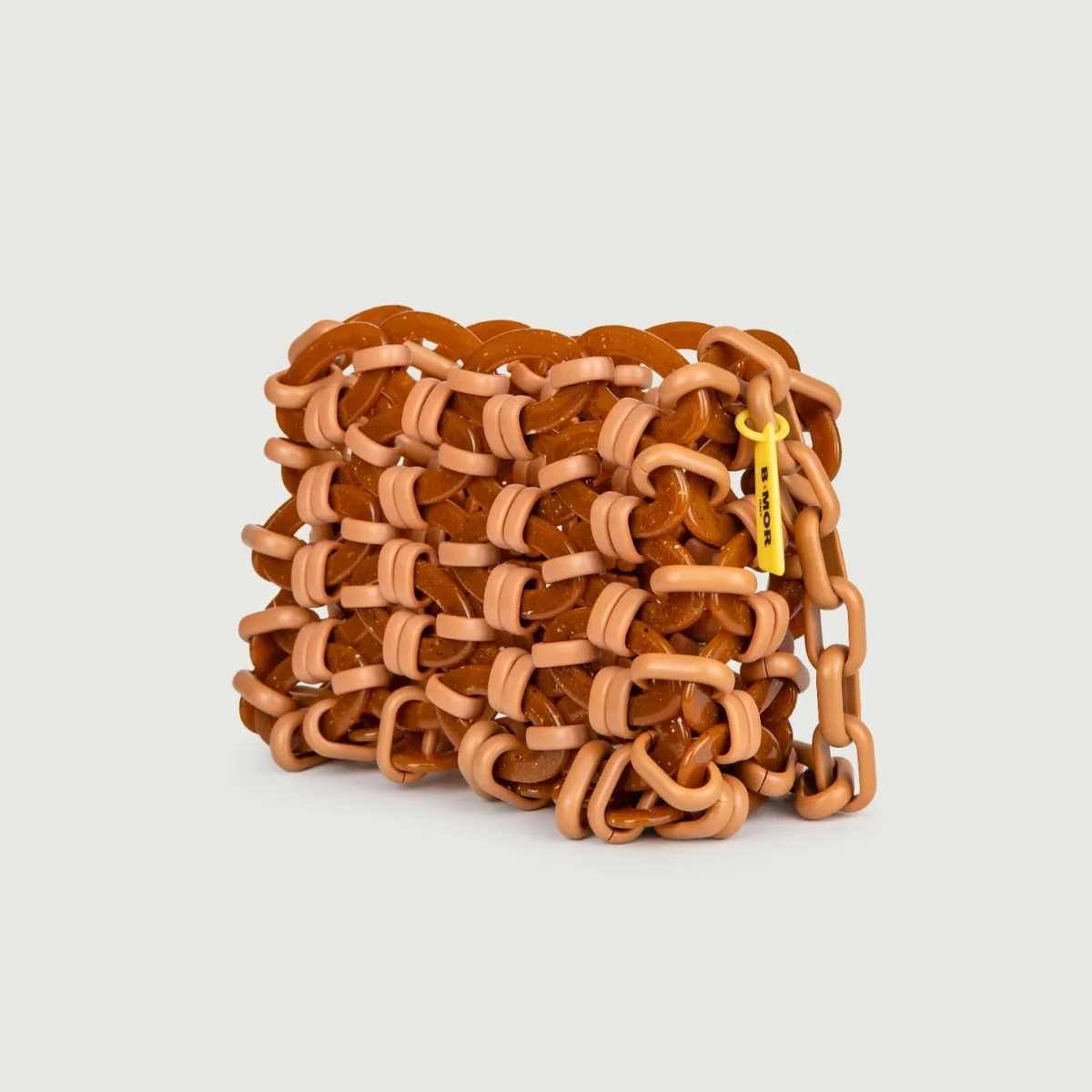 BORSA A TRACOLLA IN RESINA MARRONE E CUOIO "VHS" - immagine 3