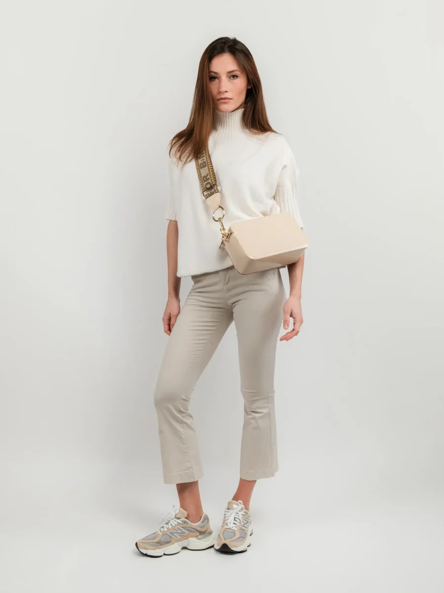 BORSA A TRACOLLA MAXI YOURS BEIGE IN PELLE VERNICE - immagine 7