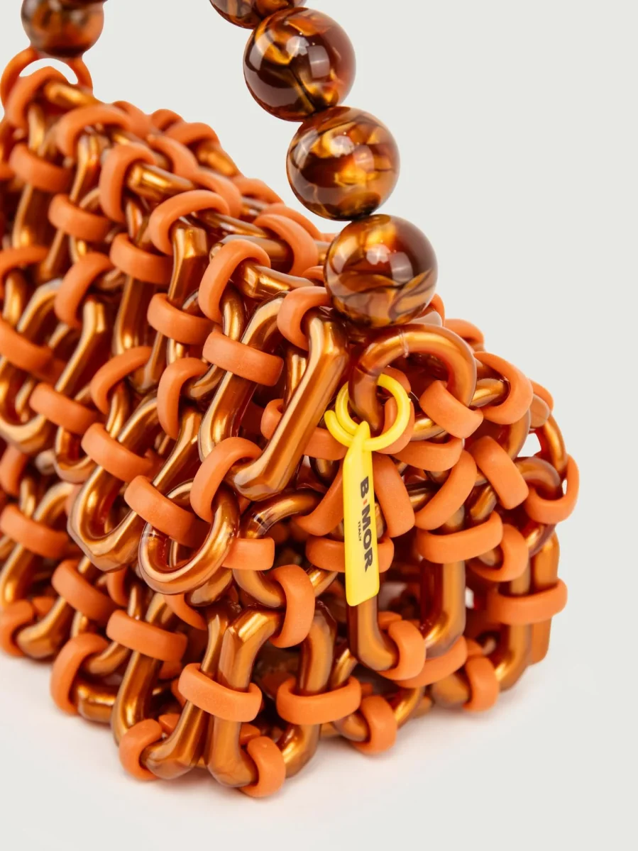 BORSA BUBBLE IN RESINA ARANCIO METALLIZZATO - immagine 6
