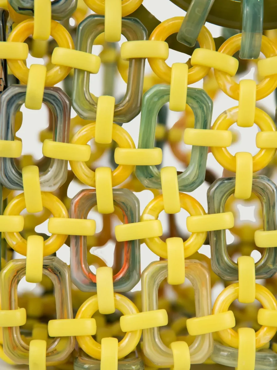 BORSA CON MANICI DOLL IN RESINA MULTICOLOR LIME - immagine 5