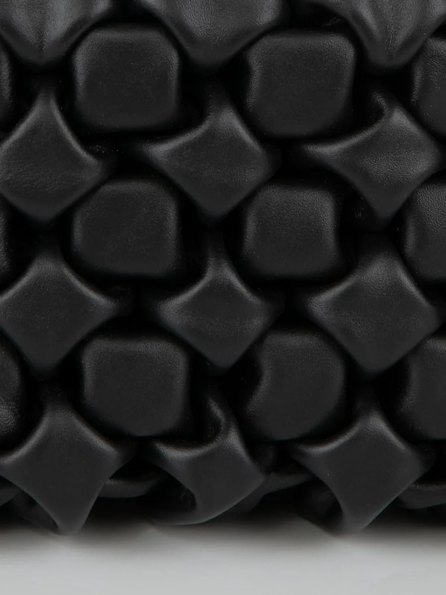 BORSA CURLY IN PELLE INTRECCIATA NERA - immagine 5