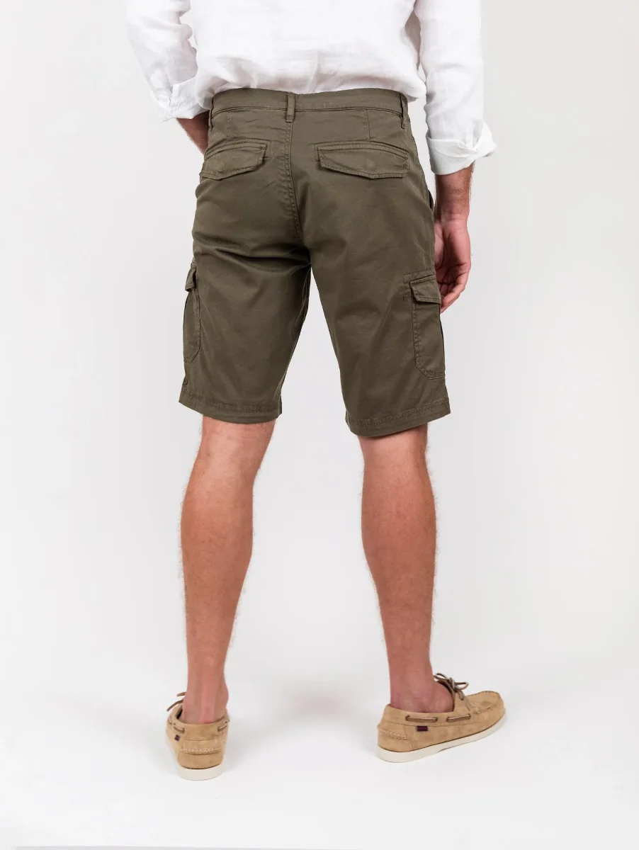 Bermuda cargo in cotone verde militare - immagine 5