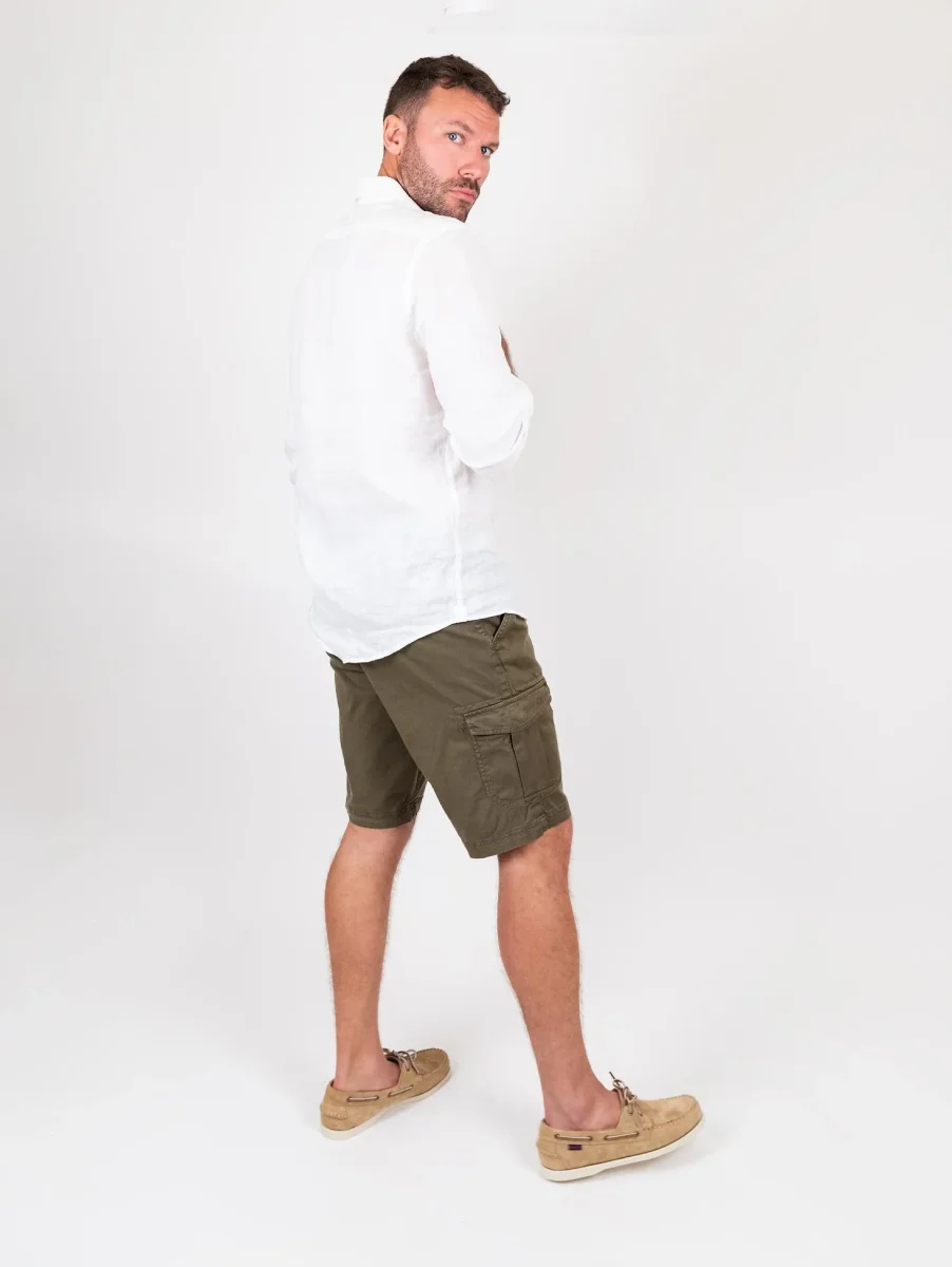 Bermuda cargo in cotone verde militare - immagine 7
