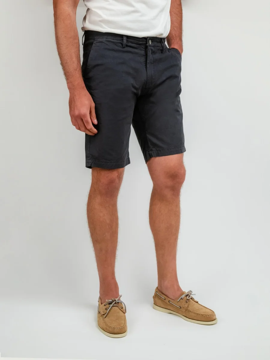 Bermuda in cotone blu navy - immagine 3