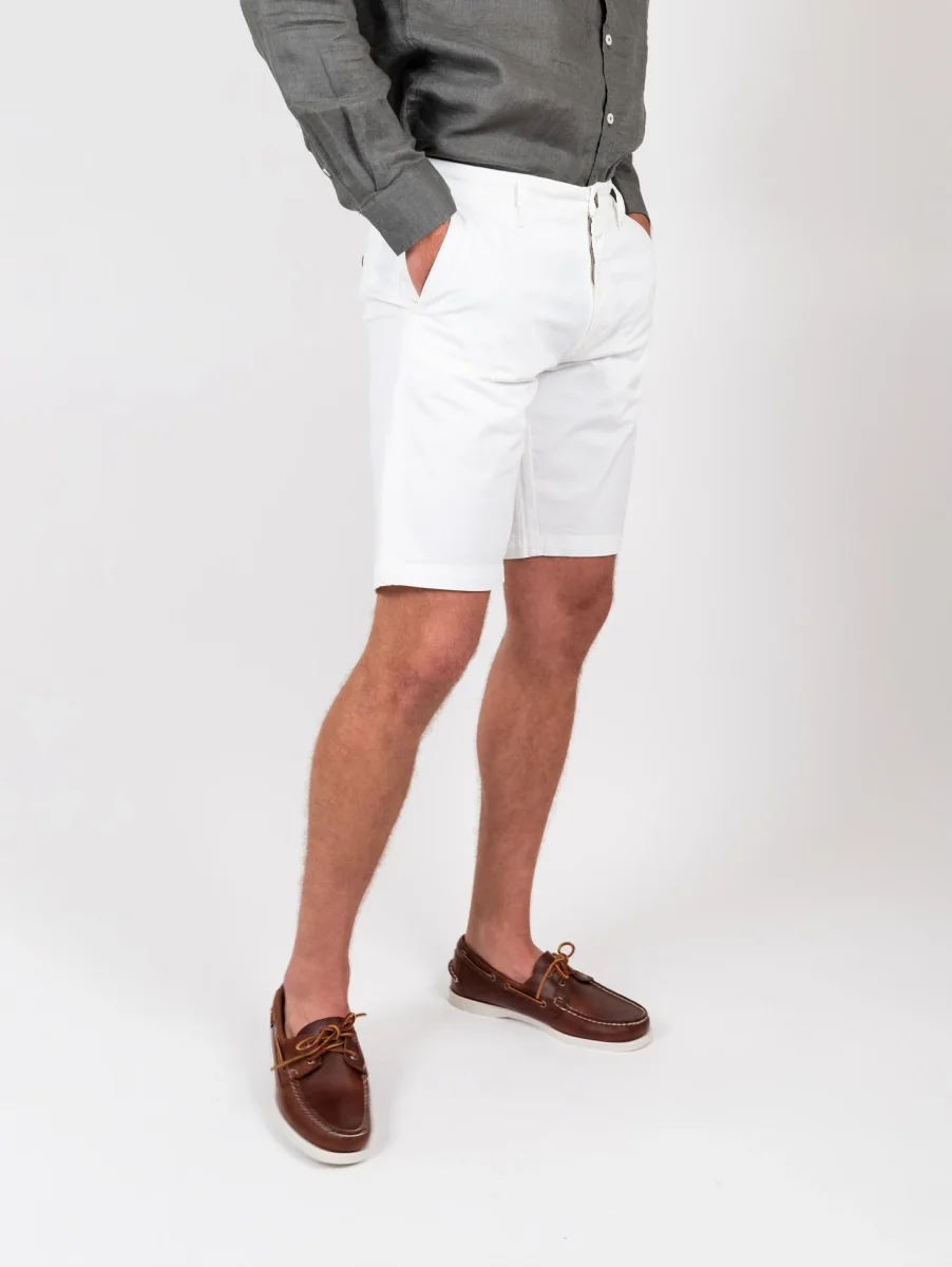 Bermuda in cotone tinta unita bianco - immagine 3