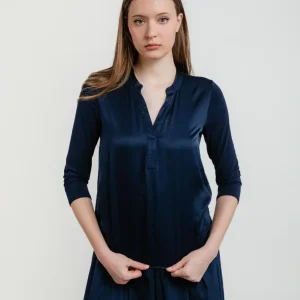 Blusa in raso blu navy