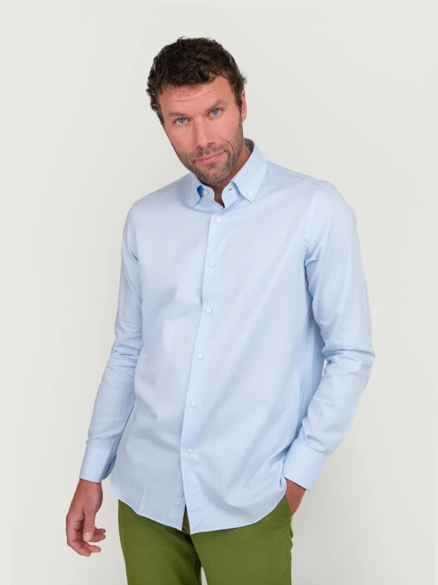 CAMICIA BUTTON DOWN REGULAR IN COTONE CELESTE
