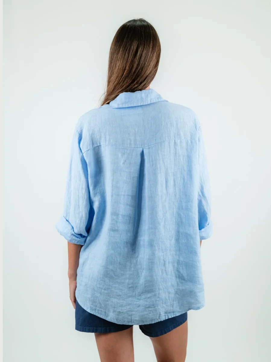 CAMICIA OVERSIZE IN LINO AZZURRA - immagine 4