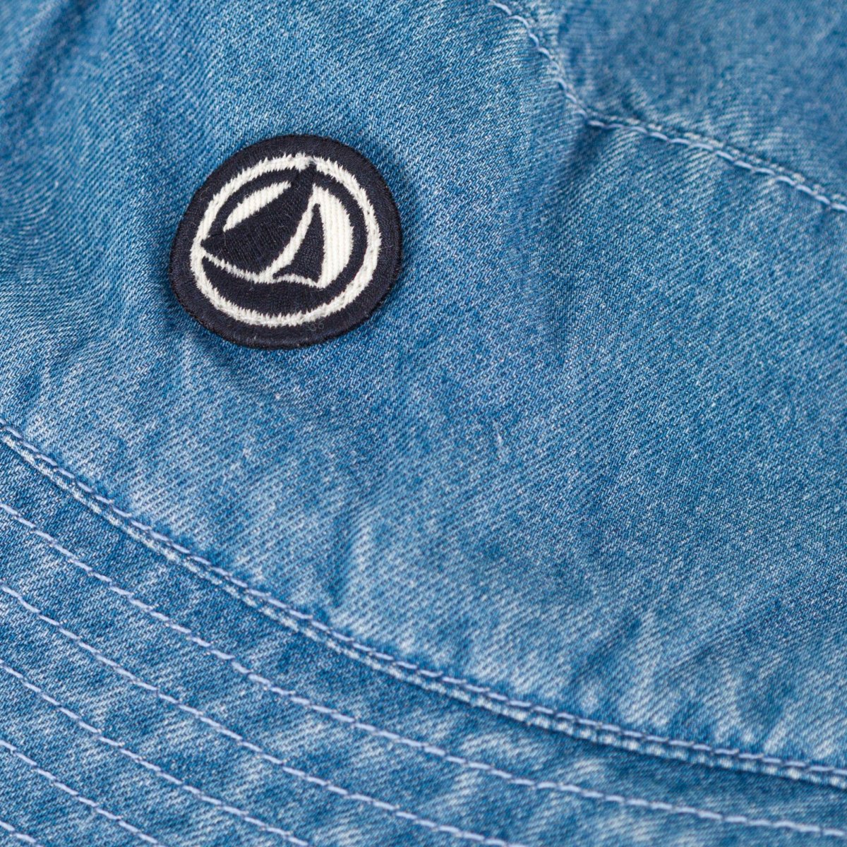 CAPPELLINO ALLA PESCATORA IN DENIM BLU BEBÈ - immagine 3