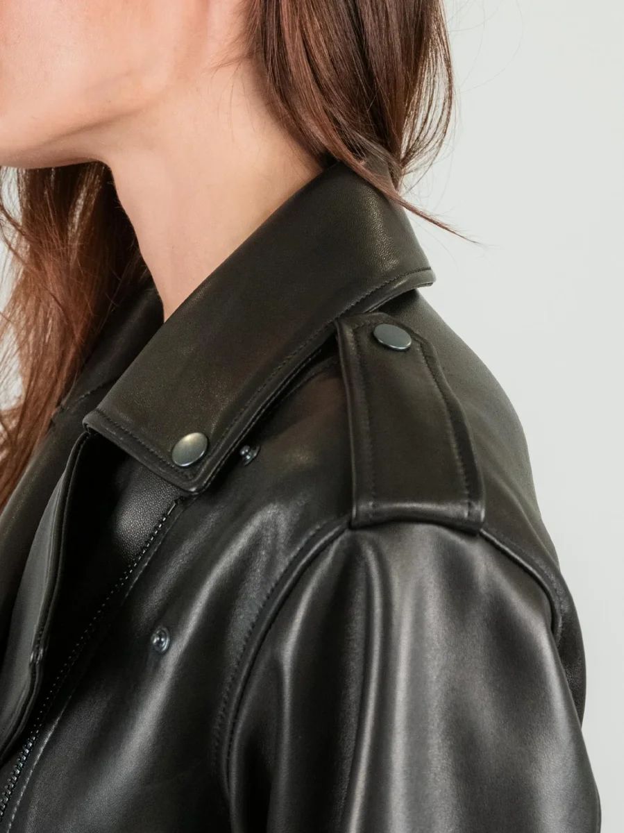 CHIODO IN NAPPA NERA GOTIE - immagine 6