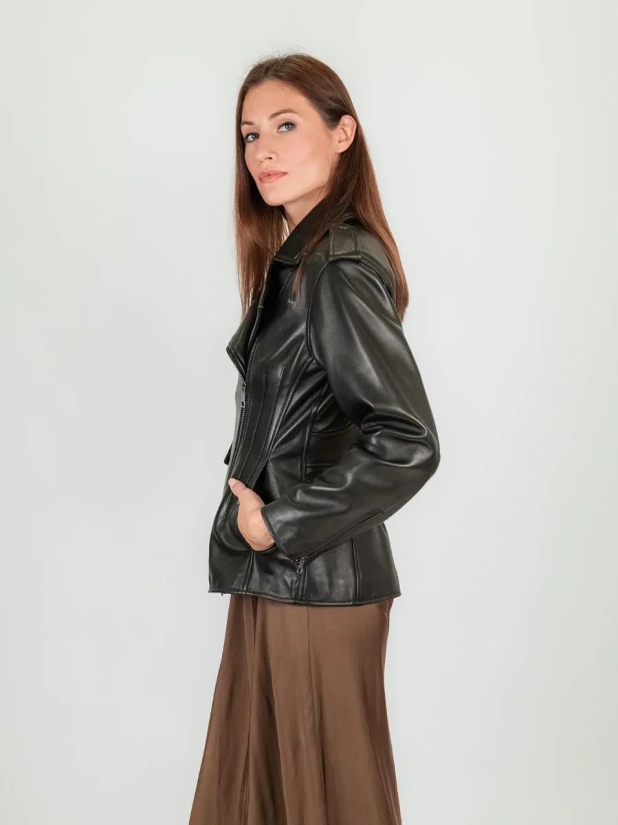 CHIODO IN NAPPA NERA GOTIE - immagine 3