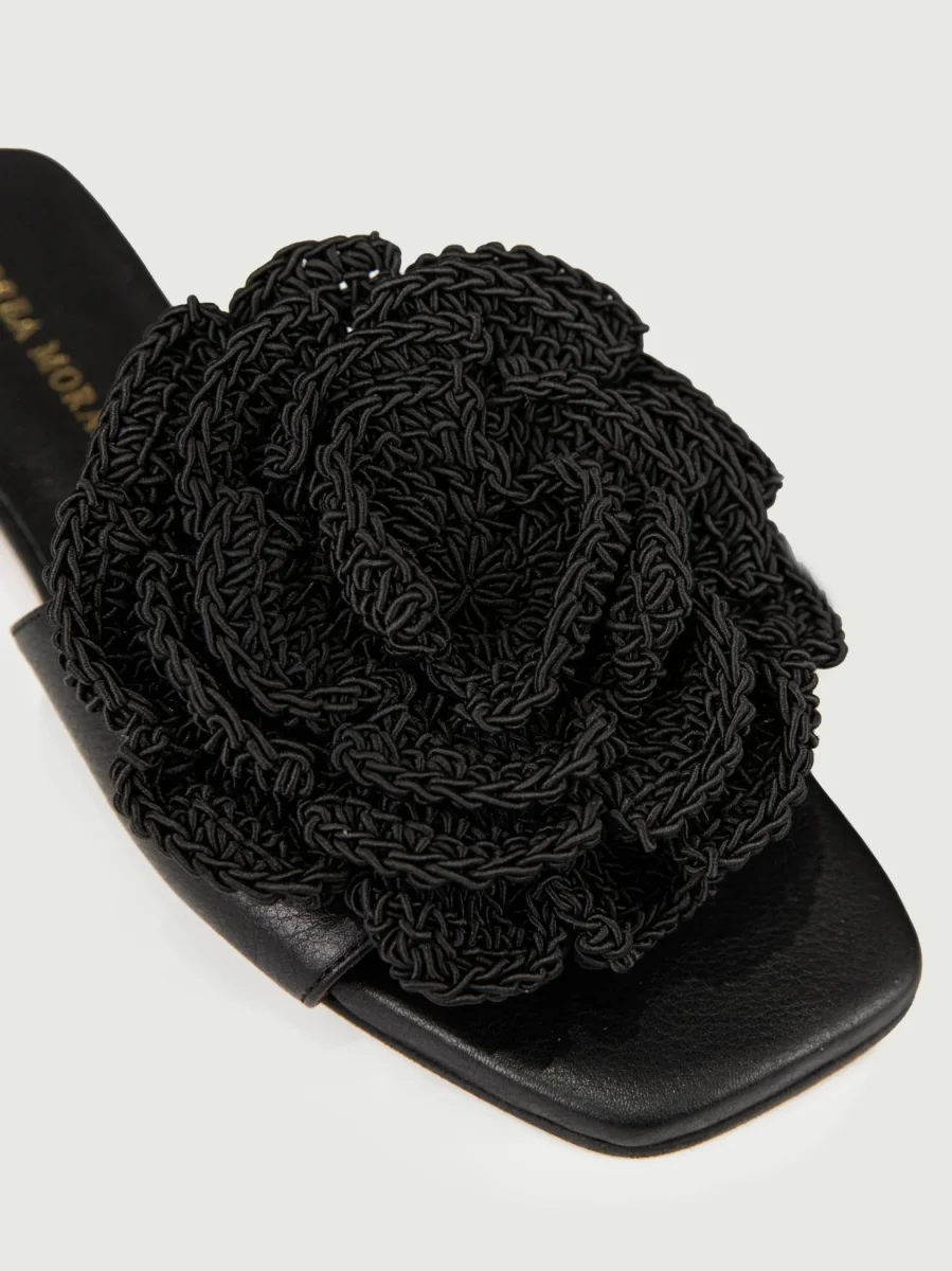 CIABATTA CON FIORE NERA - immagine 5