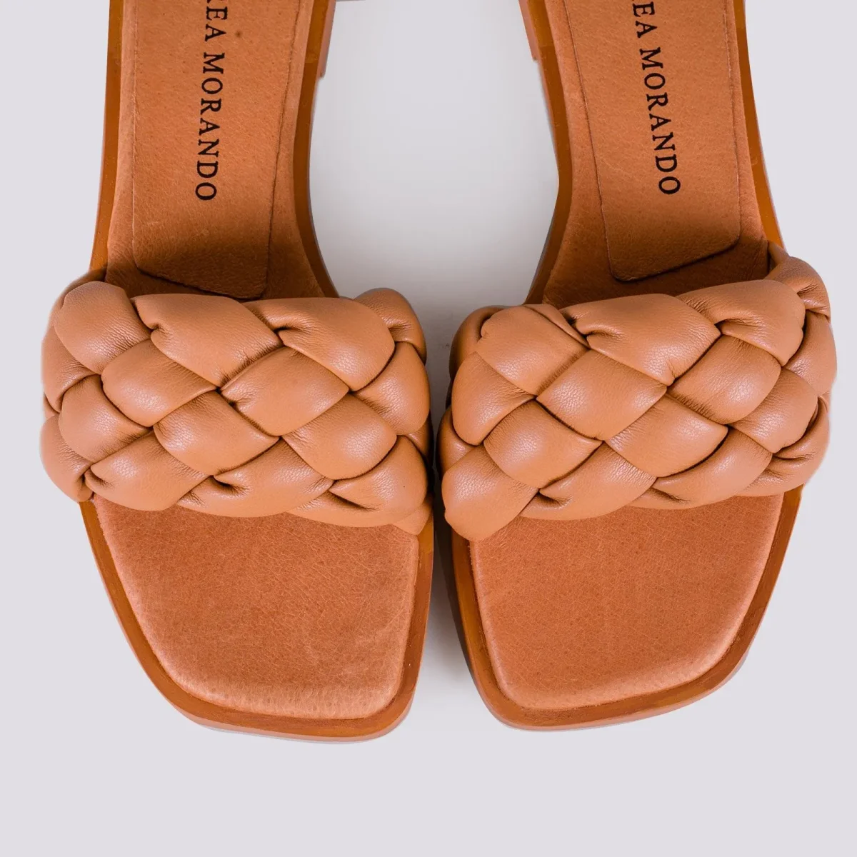 CIABATTA IN PELLE CON INTRECCIO - immagine 6