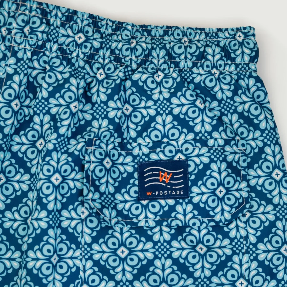 COSTUME AZZURRO IN FANTASIA MAIOLICA - immagine 4