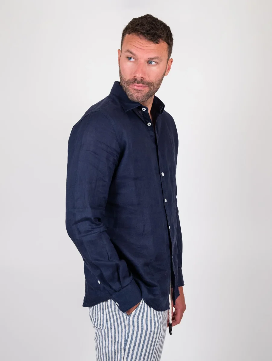 Camicia in lino tinto in capo color navy - immagine 8