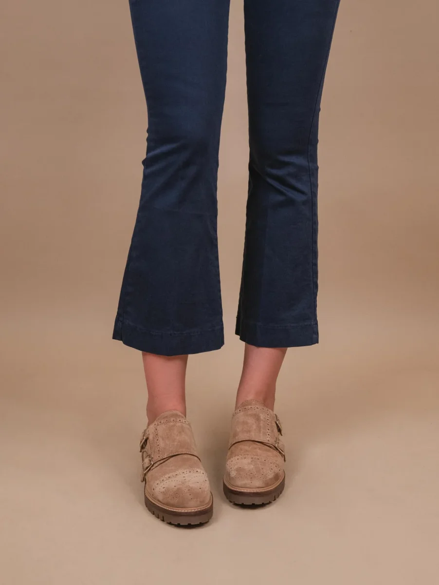 DOPPIA FIBBIA  TRAFORATA  IN CAMOSCIO BEIGE - immagine 5