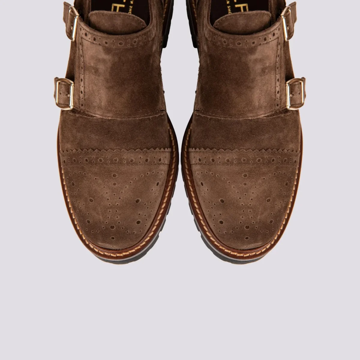 DOPPIA FIBBIA  TRAFORATA IN CAMOSCIO MARRONE - immagine 4