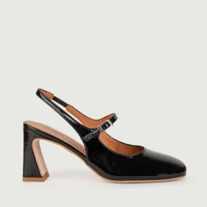 Décolleté IN VERNICE NERA con punta arrotondata