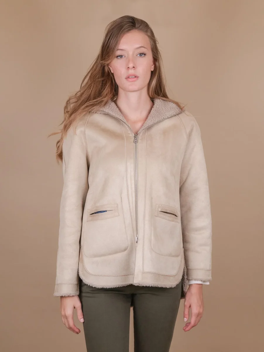 GIACCA CON CAPPUCCIO REVERSIBILE IN ECO-MONTONE BEIGE