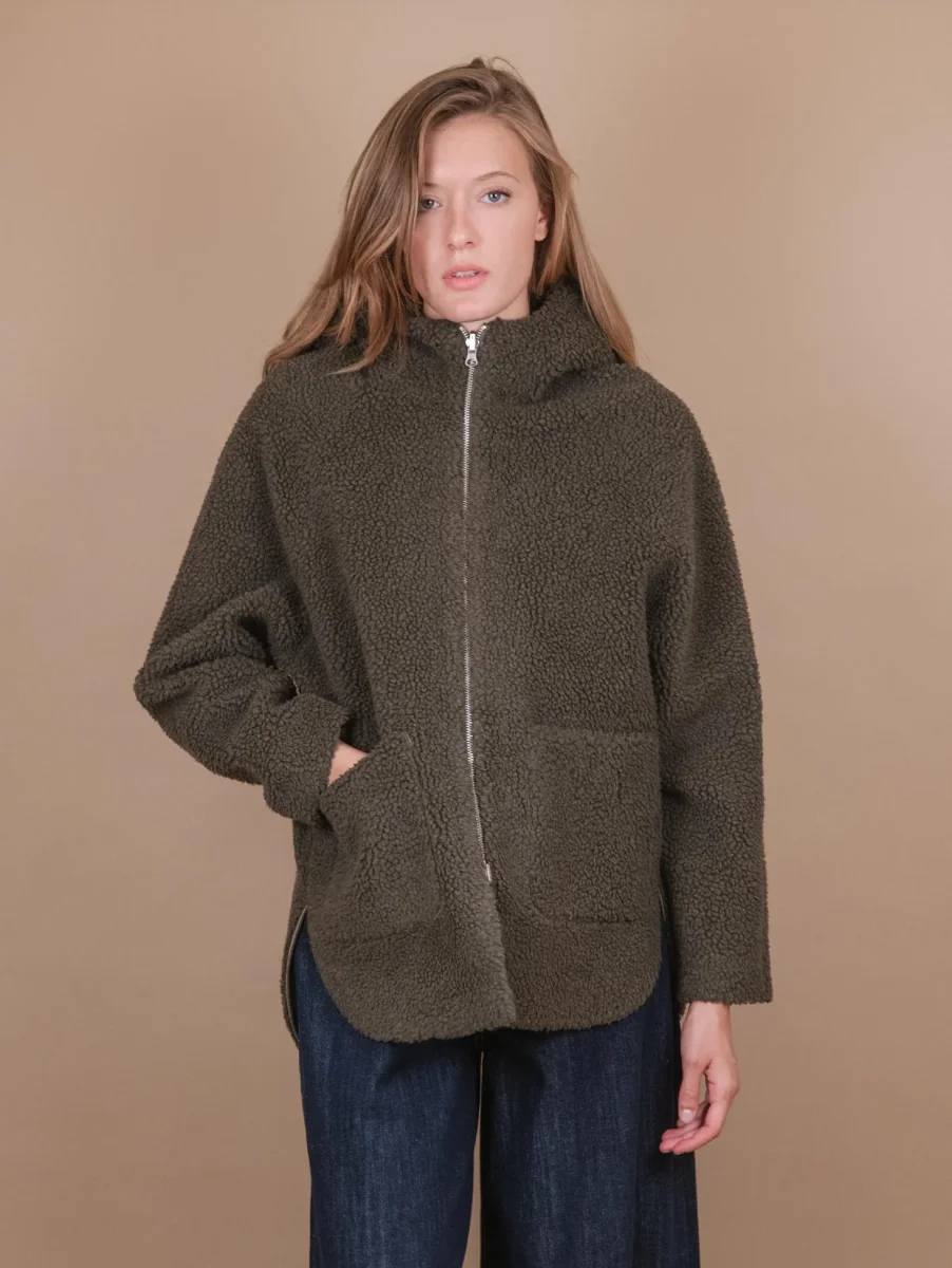 GIACCA CON CAPPUCCIO REVERSIBILE IN ECO-MONTONE VERDE - immagine 3