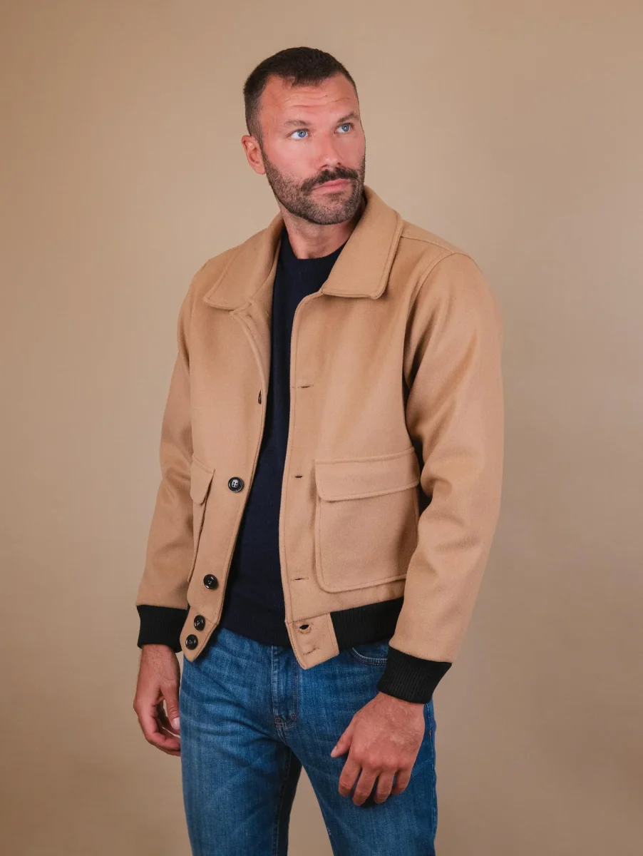 GIACCA CON PROFILI A CONTRASTO IN TESSUTO CAMMELLO - immagine 4