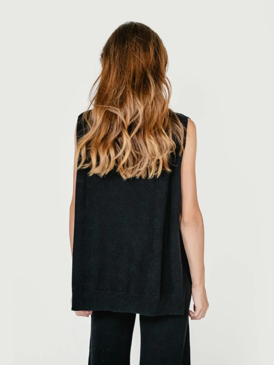 GILET LUNGO IN MAGLIA NERO - immagine 4
