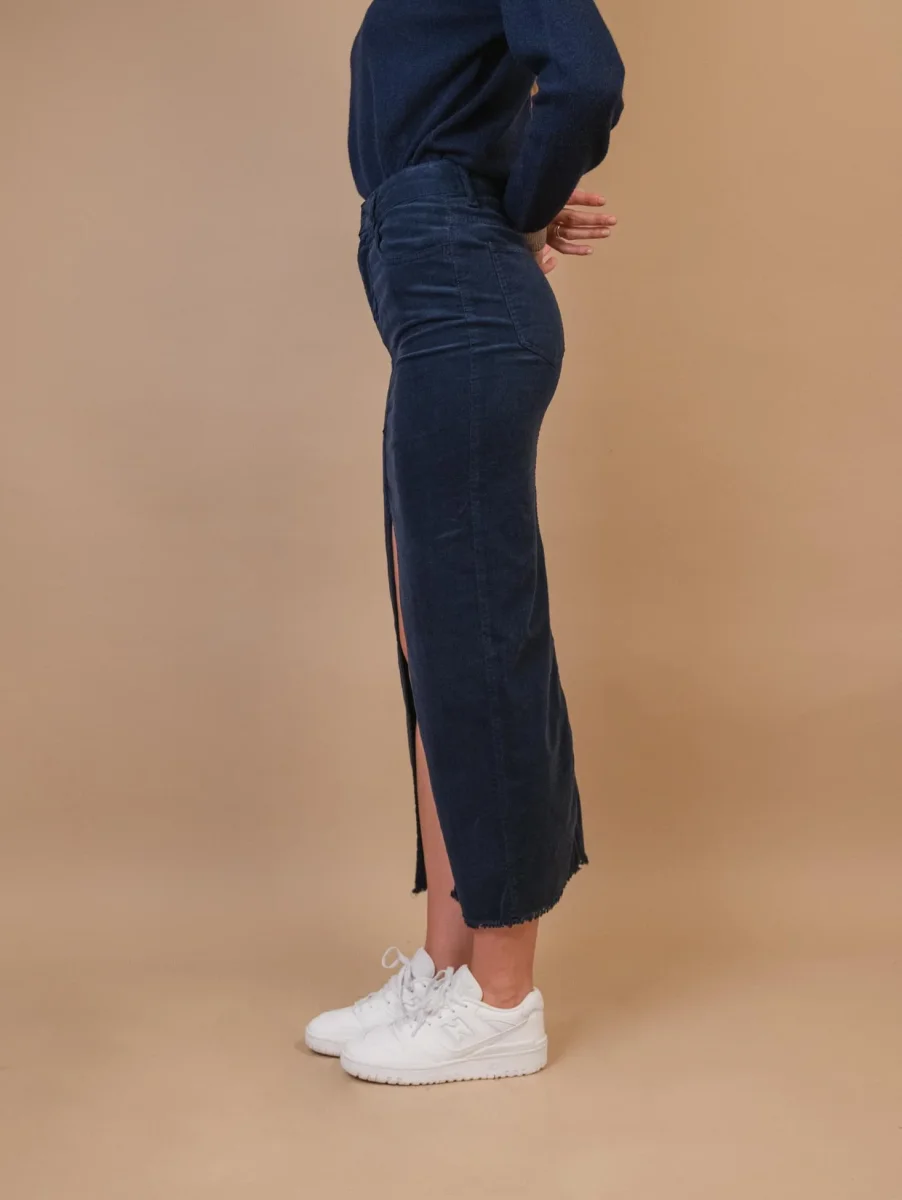 GONNA LUNGA CON MAXI SPACCO FRONTALE IN VELLUTO BLU - immagine 3