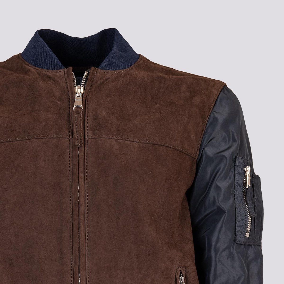 Giubbotto in camoscio marrone con maniche e inserti in nylon blu "Rude Boy" - immagine 4