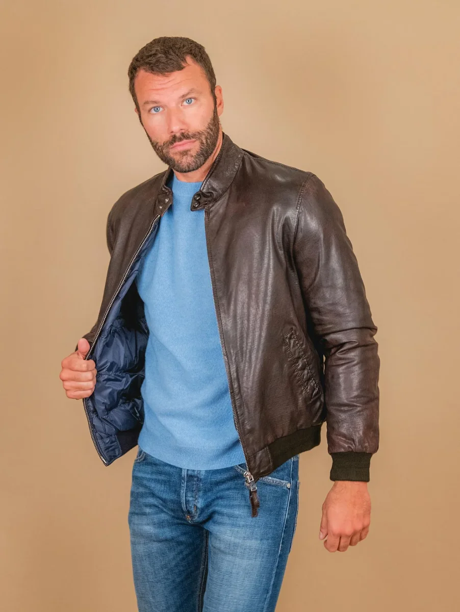 Giubbotto in pelle marrone con imbottitura RU44