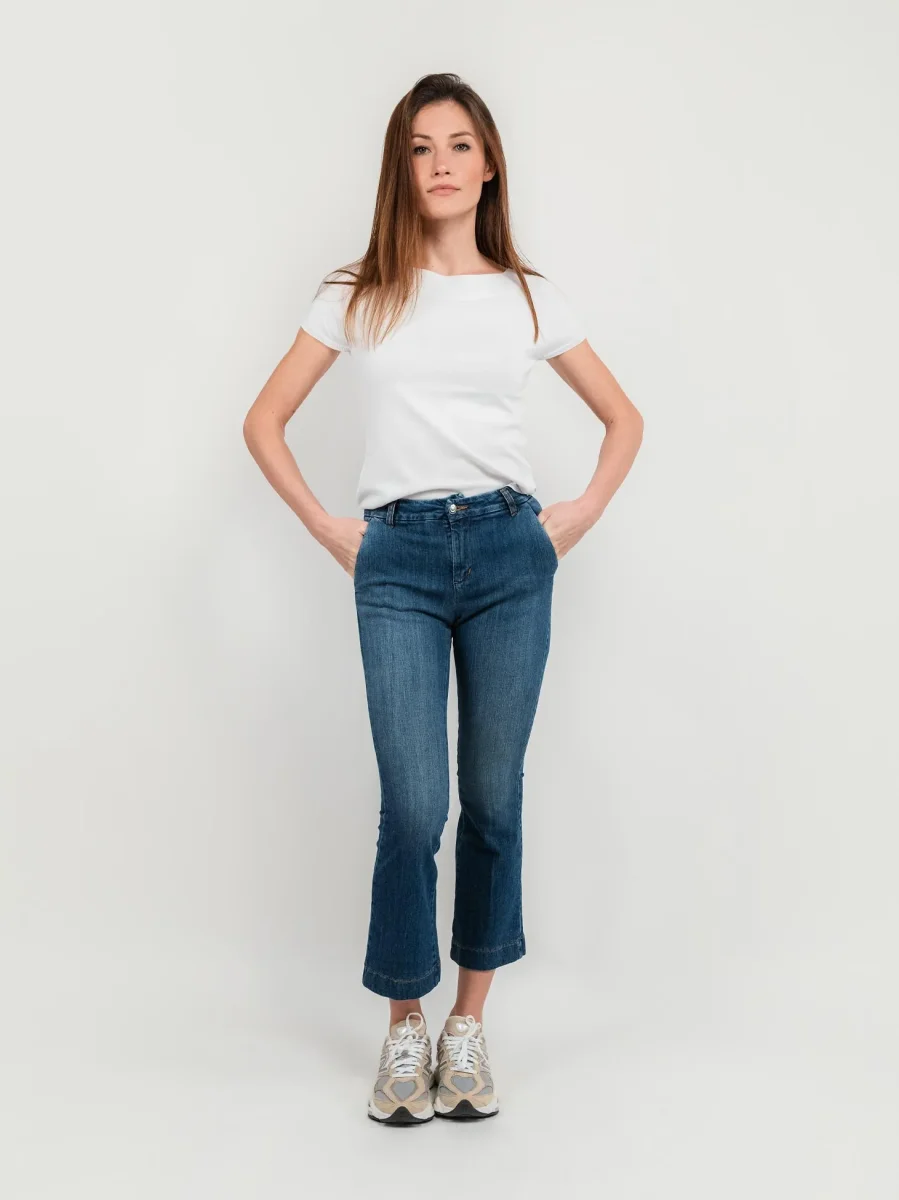 JEANS A TROMBETTA LAVAGGIO MEDIO