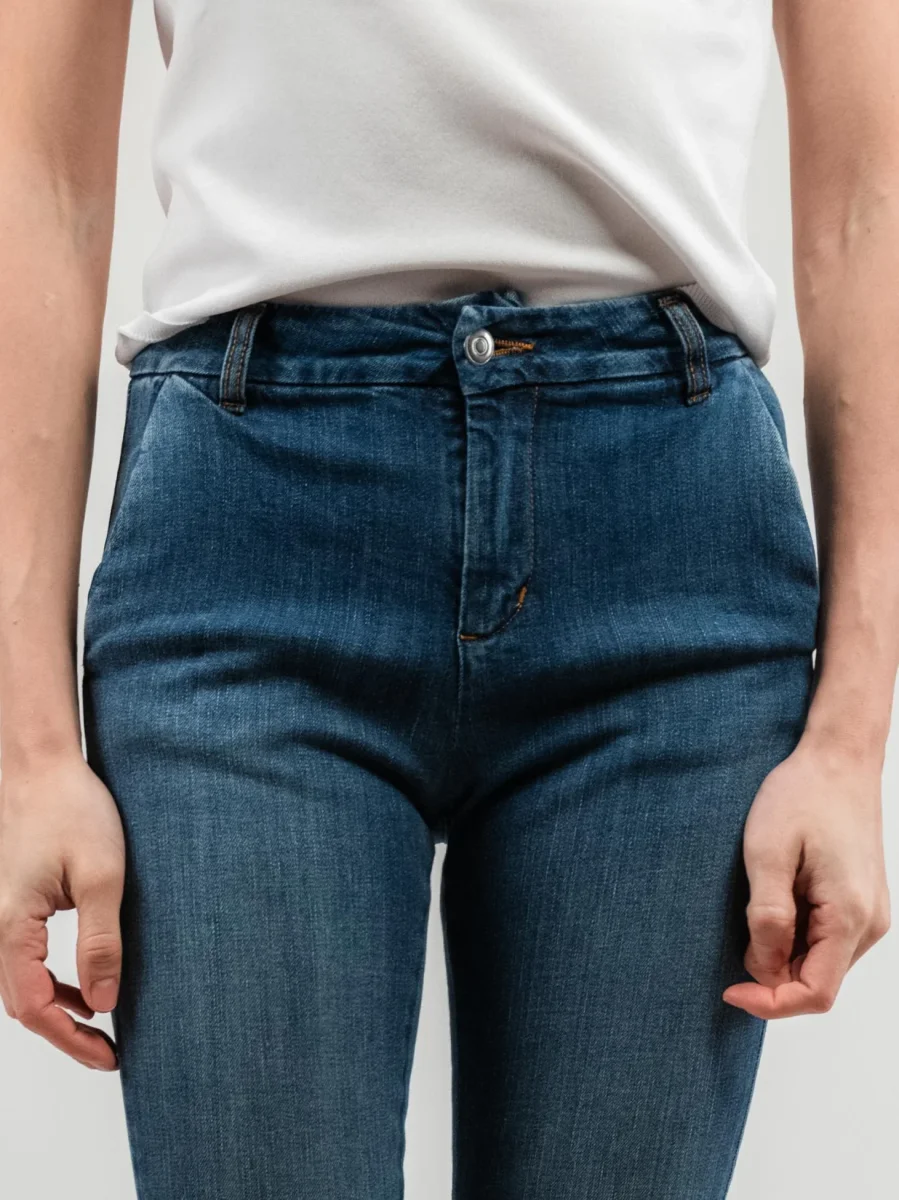 JEANS A TROMBETTA LAVAGGIO MEDIO - immagine 6
